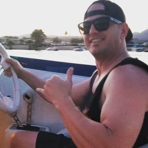 Meet your Posher, Eric